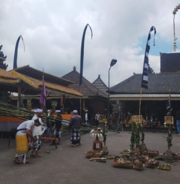 Karya Agung Madewasraya Kembali Digelar di Pura Tuluk Biyu Batur