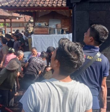 Kebakaran Landa Pura Dadya Penataran Abas di Blahbatuh, 4 Palinggih Hangus
