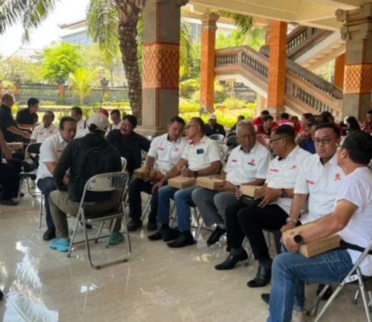 KONI Bali Sisir 54 Venue Porprov 2027, Selancar Ombak Jadi PR Buleleng