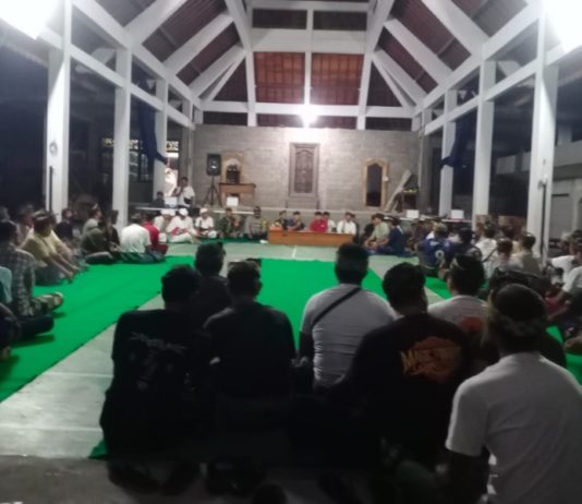 Krama Adat Mantring Petak Kaja Pilih Bandesa Baru