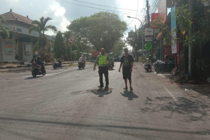 Lakalantas Di Jimbaran, Pengendara Motor Tewas Di Tempat Usai Dilindas Truk 1