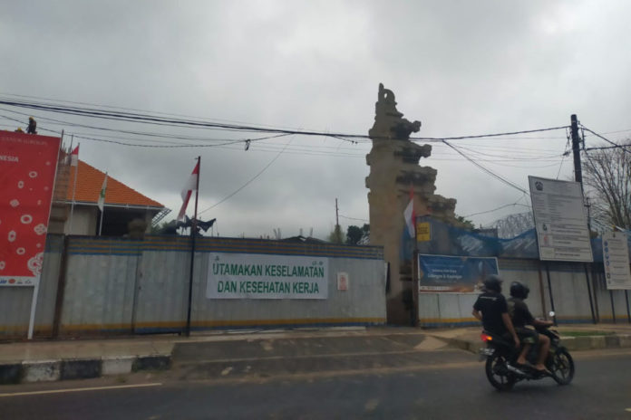 Langgar LP2B, Proyek Pertokoan Di Jalan Suradipa Terancam Disegel 1