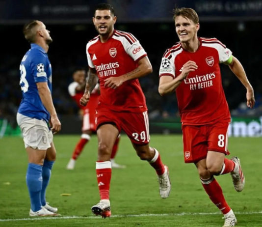 Liga Champions : Arsenal Curi 3 Poin di Markas Napoli
