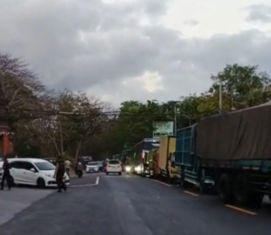 Macet di Gilimanuk, Sopir Buat Kesepakatan