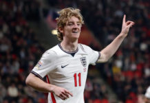 Manfaatkan Kartu Merah Pavel Sulc, Inggris Amankan 3 Poin Lawan Ceko
