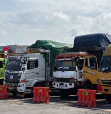 Mengular hingga ke Gelung Kori, Penyeberangan Ketapang-Gilimanuk Kembali Macet