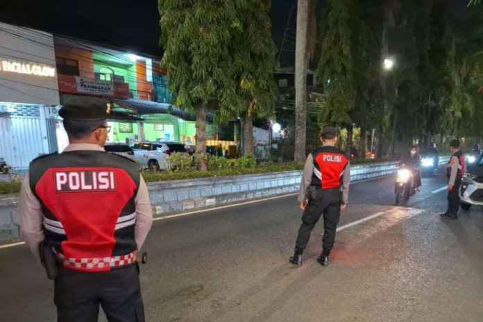 Patroli Malam Di Pusat Keramaian, Polres Gianyar Ingatkan Warga Waspadai Aksi Pencurian 1