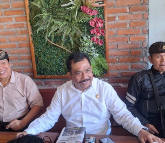 Persoalan Kajang-Tirta Berlanjut, Sejumlah Prajuru Kawitan Tangkas Kori Agung Somasi Bandesa Tangkas
