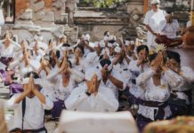 Piodalan di Pura Alas Angker dan Alas Arum Selat, Desa Adat Sampaikan Aspirasi Penataan Pusdes