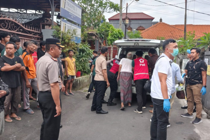 Polsek Gianyar Evakuasi Warga Yang Meninggal Di Kamar Kos, Tidak Ditemukan Tanda Kekerasan 1