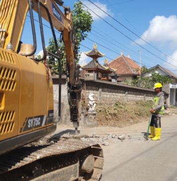 Rawan Banjir, Gianyar Tingkatkan Akses Pariwisata di Jalan Mas-Kengetan