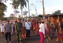 Ribuan Krama Desa Adat Sidan Gianyar Ikuti Rangkaian Upacara Nyenuk