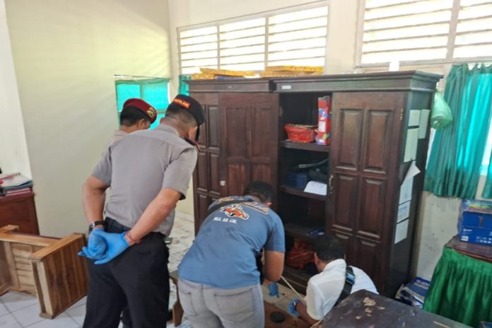 Ruang Guru Hingga Delapan Laptop Di SDN 3 Antiga Kelod Dirusak OTK 1