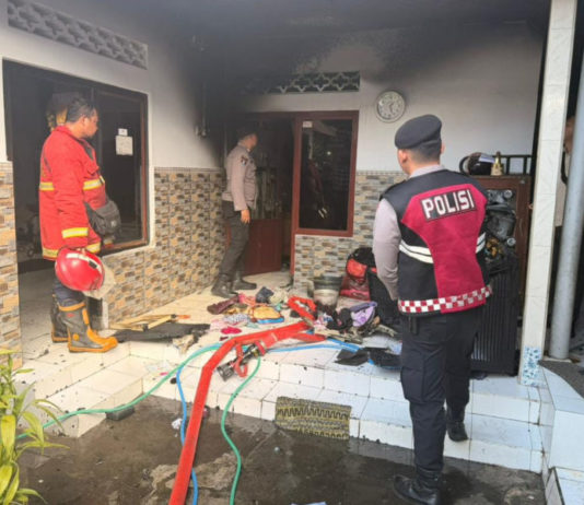 Rumah di Lingkungan Bucu Terbakar, Kerugian Puluhan Juta