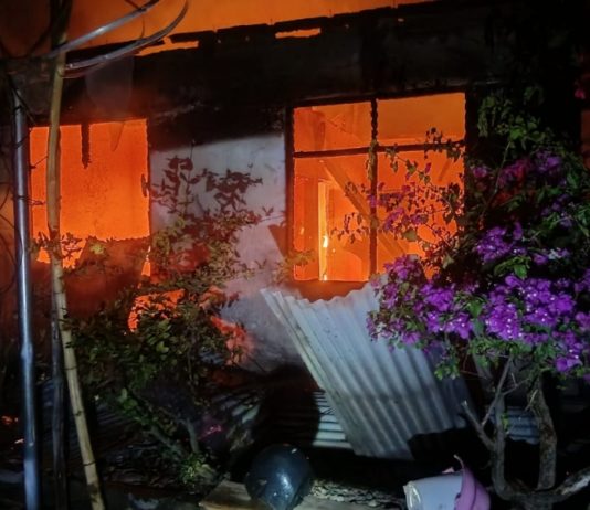 Rumah Dinas Penjaga DAM Bulian Terbakar, Tiga Motor dan Dokumen Penting Hangus
