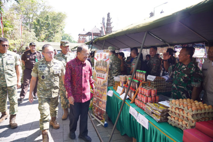 Sambut HUT Ke 81 TNI, Kodam IX/Udayana Gelar Pasar Murah Serentak Di 3 Provinsi 1
