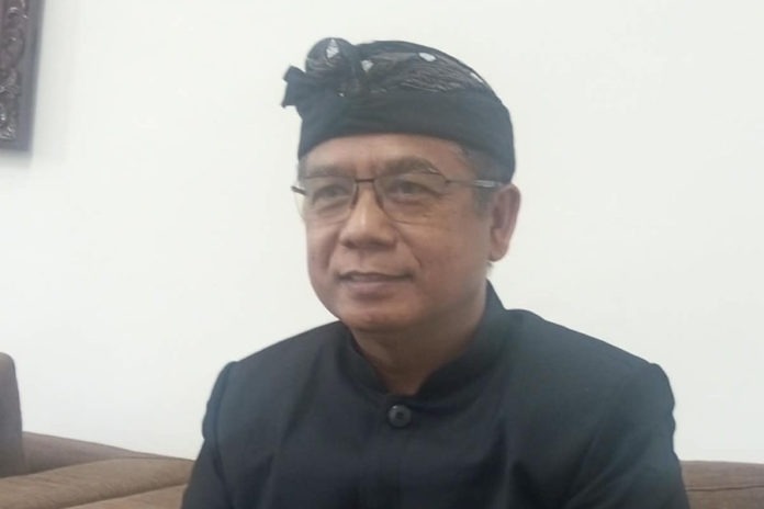 Semrawut, Dewan Dorong Regulasi Kabel Provider Di Karangasem 1