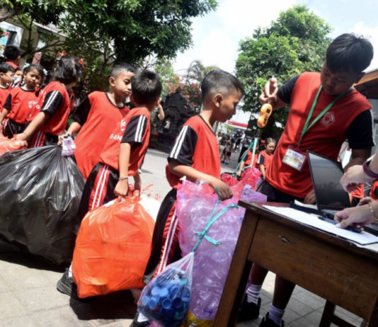Siswa SDN 5 Pedungan Miliki Tabungan Bank Sampah Hingga Rp1,5 Juta per Orang