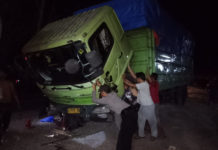 Sopir Tewas Dihantam Ledakan Ban Truk