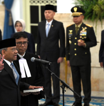 Suahasil Nazara Dilantik Gantikan Purbaya Yudhi Sadewa