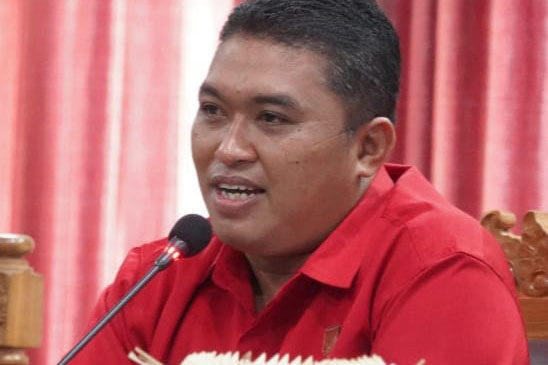Target Pendapatan Daerah Naik, DPRD Karangasem Minta OPD Bekerja Maksimal 1