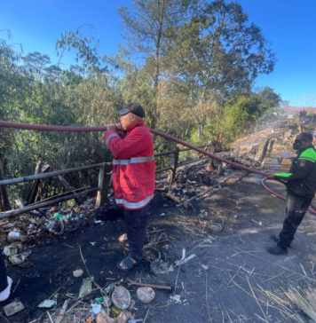 Tempat Pembuangan Sampah Pangabenan di Batur Terbakar