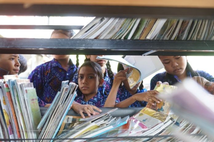 Tingkatkan Minat Baca Dan Literasi, Layanan Pusling Digelar Di SDN 2 Serangan 1