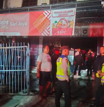 Toko Sembako di Jalan Pidada Denut Terbakar