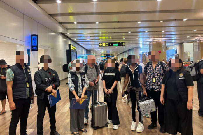 WNA Terlibat Prostitusi Dideportasi 1