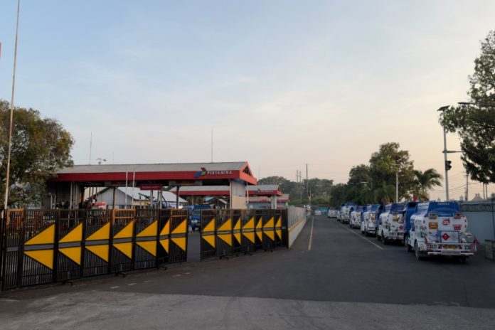 14 Oktober 2026 Pagi Antrean BBM Masih Terjadi, Pertamina Siagakan 52 SPBU 24 Jam Di Bali 2