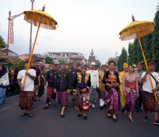 Abhiseka Ida Dalem Smara Putra XVI Digelar, Klungkung Tegaskan Komitmen Lestarikan Budaya