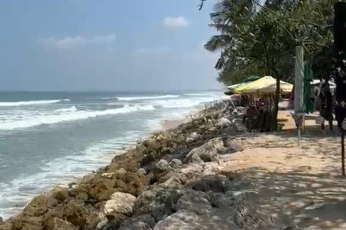 Abrasi Gerus 215,82 Kilometer Garis Pantai Bali 1