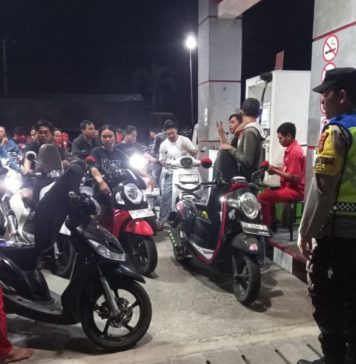 Antrean BBM di Jembrana Mengular Sejak Dini Hari