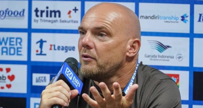 Bali United Hadapi Dua Kompetisi, Ini Strategi Johnny Jansen 1