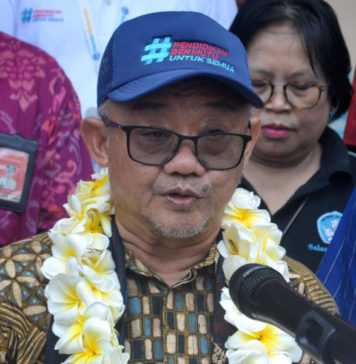 Bantuan Revitalisasi Sekolah Menyesuaikan Kebutuhan, Mendikdasmen Utamakan yang Rusak Berat