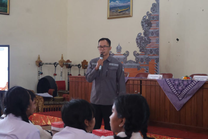 Bawaslu Bangli Edukasi Siswa SLB, Tegaskan Hak Politik Disabilitas Setara 1