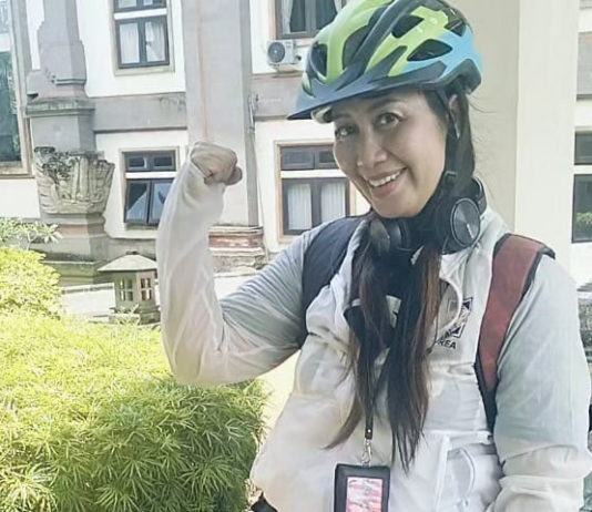 BBM Langka, Pegawai Pemkab Badung Pilih Gowes ke Kantor