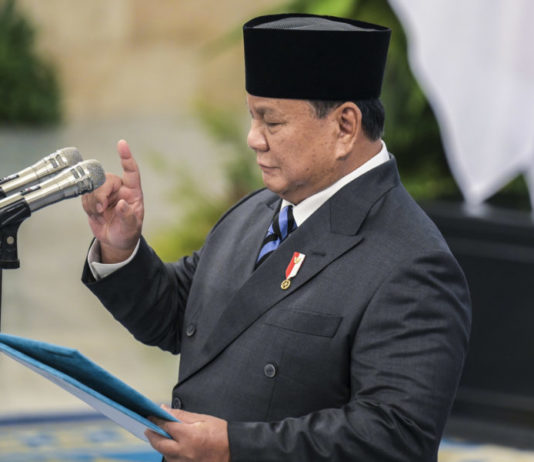 Belum Genap 2 Tahun, Kabinet Merah Putih Sudah 7 Kali Dirombak