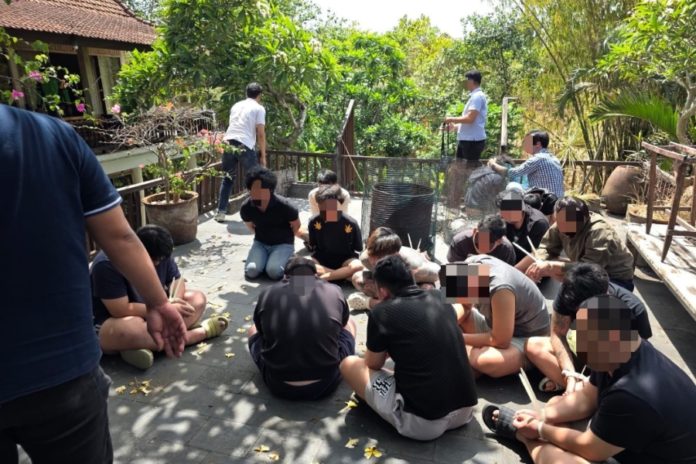 Berbisnis Pinjol, Belasan WNA Diamankan Imigrasi 1