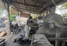 Berkat KUR BRI, Pekerja Batu Alam Kembangkan Peternakan Rakyat