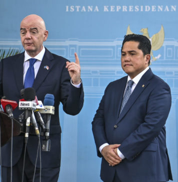 Bertemu Infantino, Prabowo Sampaikan Dukungan Penuh Majukan Sepak Bola