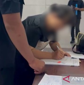 Buka Praktik Ilegal di RS Swasta di Denpasar, Dua Dokter China Dideportasi
