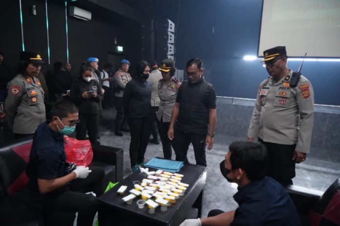 Cegah Peredaran Narkoba, Polres Gianyar Gelar KRYD Di THM 1