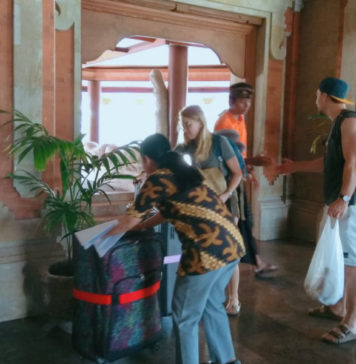 Dampak Krisis BBM di Karangasem: Bookingan Hotel Dibatalkan, Wisatawan Check Out Lebih Awal
