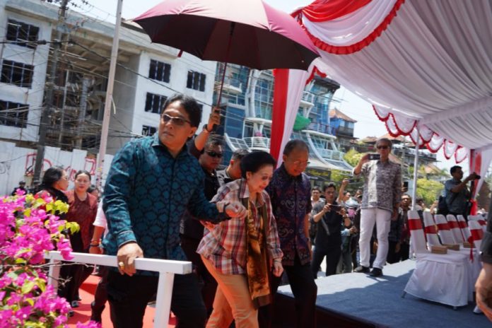 Dampingi Presiden RI V Megawati Tinjau Abrasi Pantai Kuta, Gubernur Dan Wagub Dorong Sinergi Tangani Pesisir 1