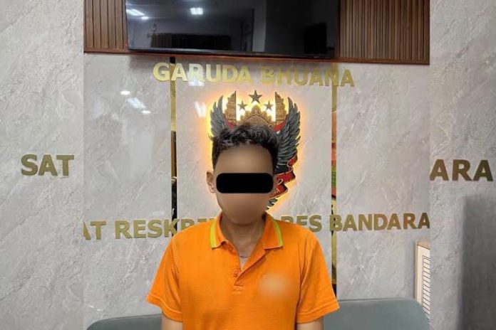 Ditangkap, Porter Bandara Ngurah Rai Curi Uang Penumpang Di Terminal Domestik 1