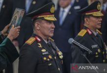 Dua Hari Dilantik, Kapolri Ganti Kabareskrim hingg Kepala Densus 88