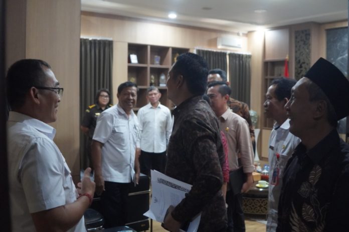 Eksekutif Dan DPRD Minta Pendapat Hukum Terkait Tanah Gilimanuk 1