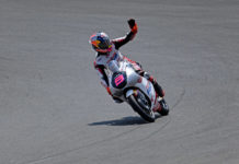 Finis Posisi 6 di Mandalika, Veda Ega Salip Danish di Klasemen Moto3