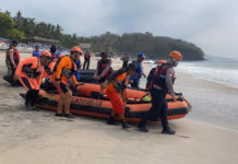 Hari Ketiga, Pemancing Jatuh di Pantai Bukit Asah Karangasem Belum Ditemukan
